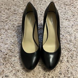 Liz Claiborne Size 9 Black Heel Pumps